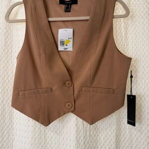 Forever 21 Beige Sleeveless Vest